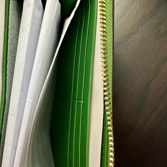 Coach Green Wristlet Wallet - Picture 4 of 7